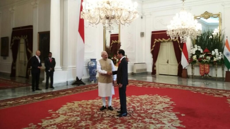 Ini merupakan kunjungan balasan Modi setelah sebelumnya Jokowi melakukan kunjungan bilateral di India bulan Januari lalu.