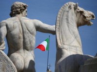 Investor Asing Obral Obligasi Pemerintah, Italia Kebingungan
