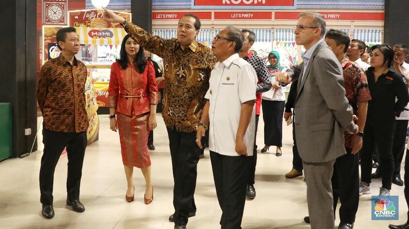 Transmart Carrefour ini berada di kawasan Yasmin, Bogor.