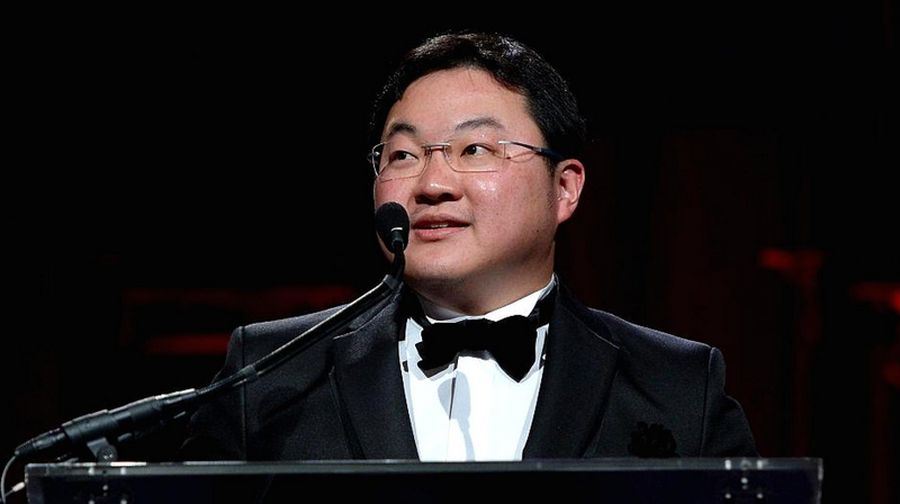 Jho Low diidentifikasi oleh para penyelidik Malaysia dan Amerika Serikat (AS) sebagai sosok kunci dari skandal pencucian uang 1MDB senilai miliaran dolar.