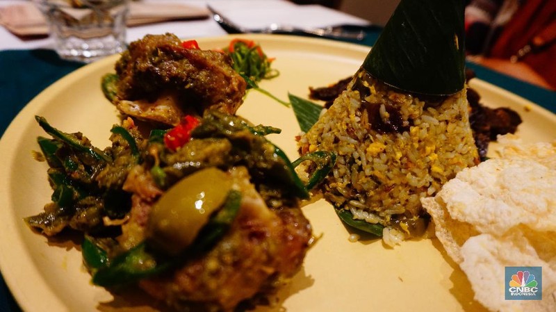 Eastern Opulance benar-benar menawarkan berbagai sajian makanan khas Indonesia dengan sentuhan Asia