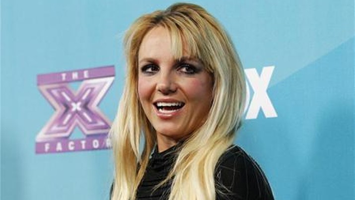 Jho Low dikabarkan pernah membayar US$1 juta (Rp 13,8 miliar) agar Britney Spears menyanyikan lagu 'Selamat Ulang Tahun' untuknya.