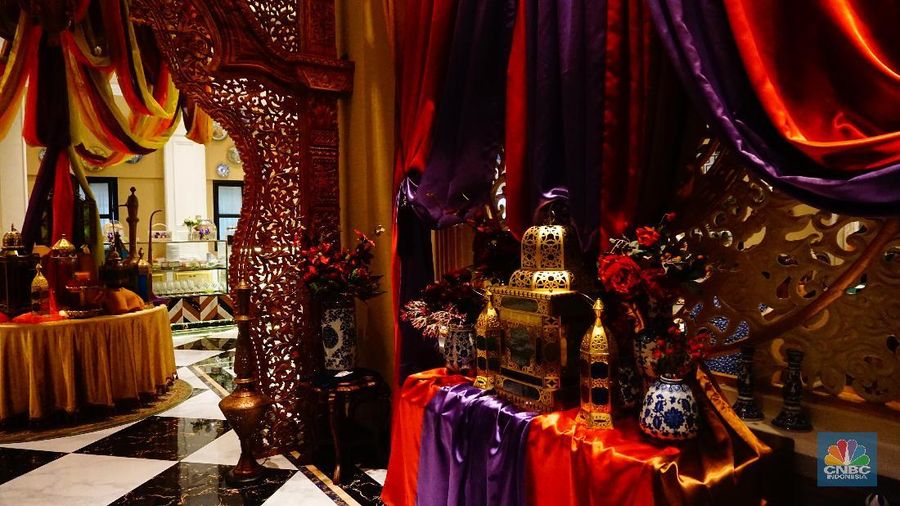 Eastern Opulance benar-benar menawarkan berbagai sajian makanan khas Indonesia dengan sentuhan Asia