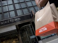 Khawatir Tiongkok, Saham Nike (NKE) Langsung Anjlok 20%