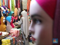 Tanah Abang Masih Menjadi Primadona Berbelanja Baju Lebaran