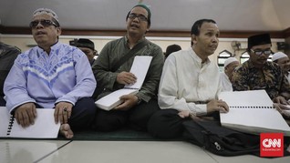 FOTO: Mencari Kebaikan dengan Tadarus Bersama Para Tunanetra