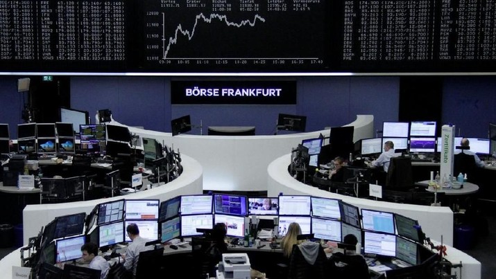 The German share price index, DAX board, is seen at the stock exchange in Frankfurt, Germany, March 5, 2018. REUTERS/Staff/Remote
