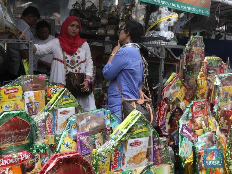 Isi Kado Lebaran, Bisnis Parcel Pasar Cikini