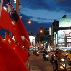 Bak Diserang Seluruh Bumi, Ramai-ramai Krisis Hantam China