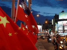 Bak Diserang Seluruh Bumi, Ramai-ramai Krisis Hantam China