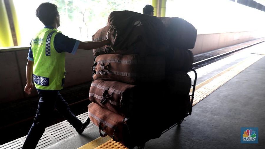 Hindari Lonjakan Penumpang, Penumpang KA Pilih mudik Lebih Awal