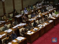 Tok! DPR-Pemerintah Sepakati Asumsi Makro di Tahun Politik