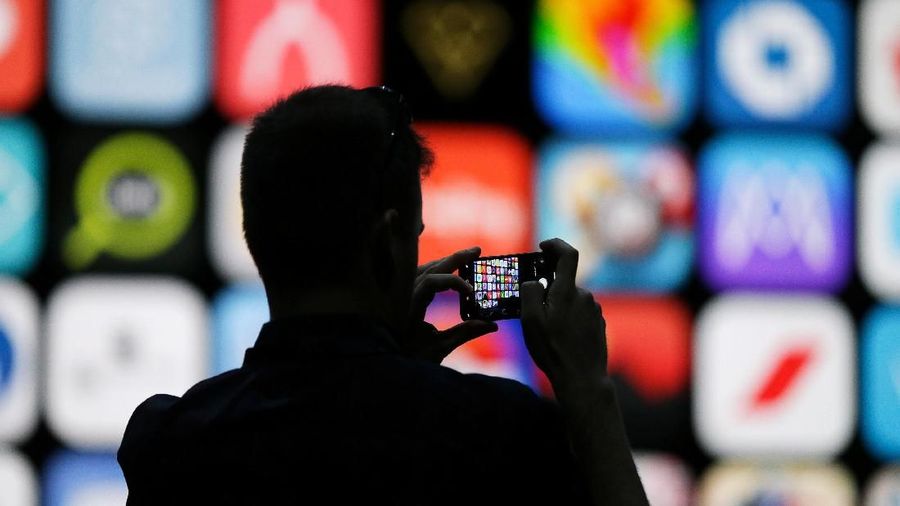 Apple, raksasa teknologi asal Amerika Serikat (AS), diperkirakan akan mengumumkan tiga seri iPhone baru pada September mendatang