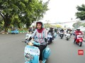 VIDEO: 'Riding Berbagi' Eca dan Komunitas Vespa
