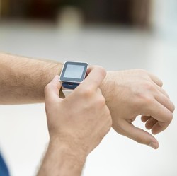 4 Tokoh Dunia dengan Jam Tangan Murah, Joe Biden Rp1,4 Juta