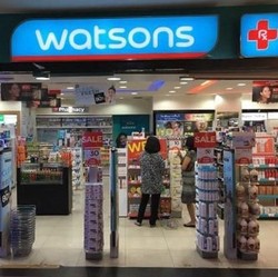 Gawat! Tetangga RI Ini Alami Kelangkaan Obat Demam & Batuk