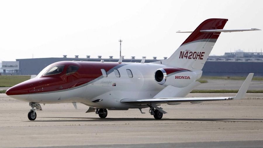 Honda akan mulai menjual Pesawat jet yang berkapasitas enam tempat duduk tersebut di Jepang tahun depan.