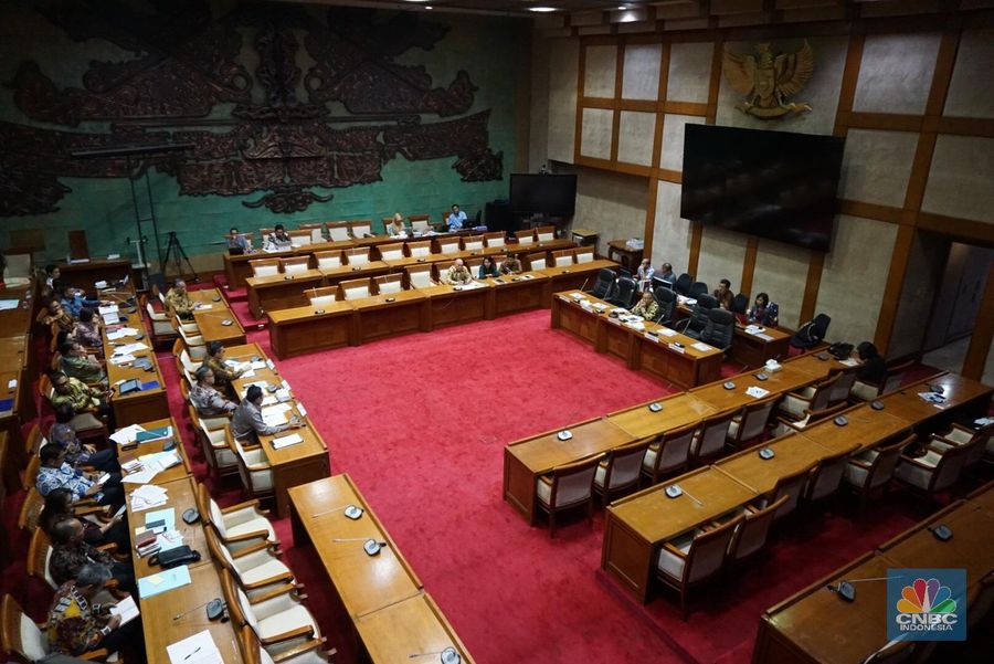 Simak Agenda dan Data Berikut Ini