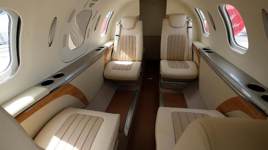 Honda akan mulai menjual Pesawat jet yang berkapasitas enam tempat duduk tersebut di Jepang tahun depan.