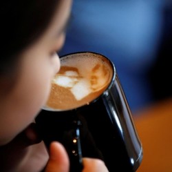 Warga +62 Wajib Tahu! Ini Bahaya Efek Minum Kopi Setiap Hari