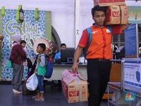 Ini Tips Agar THR Tak Habis Saat Mudik