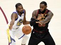 LeBron James Resmi Gabung Los Angeles Lakers