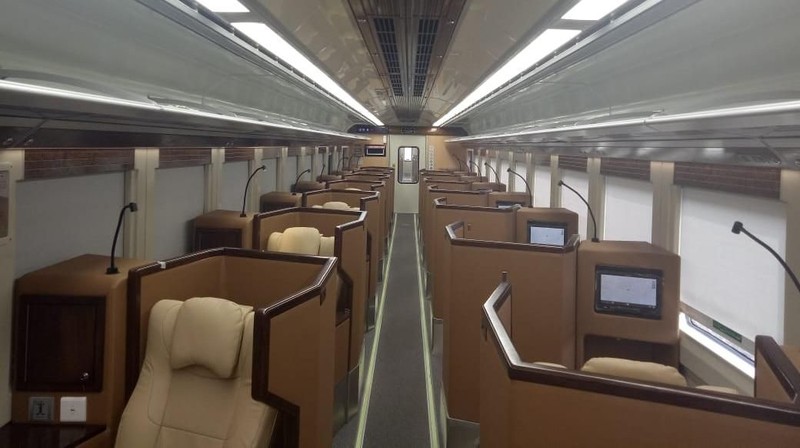 Kereta first class direncanakan bisa melayani angkutan mudik pada Lebaran 2018.