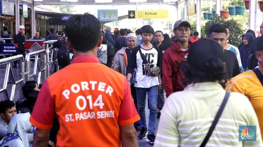 PT Kereta Api Indonesia (KAI) Daerah Operasional (Daop) 1 Jakarta mengoperasikan 11 kereta api (KA) tambahan.