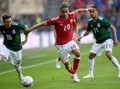 Pelatih Bela Para Pemain Timnas Meksiko ke Kelab Malam