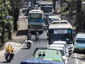 Jalur Limbangan dan Malangbong Tersendat Pasar Tumpah