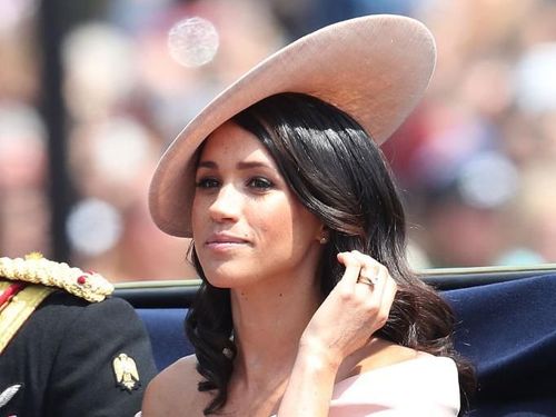 Tips Makeup Cantik Minimalis ala Meghan Markle untuk Lebaran 1 Tips Makeup Cantik Minimalis ala Meghan Markle untuk Lebaran 1