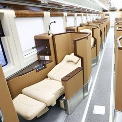 Membandingkan Kereta First Class di RI dan Negara Lain