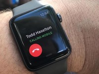 Perang Dagang AS-China, Apple Watch Korban Selanjutnya?