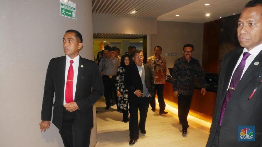 Wapres juga akan bertemu dengan Perdana Menteri Jepang Shinzo Abe dan sejumlah pengusaha Jepang.