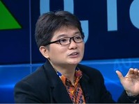 Problem Fluktuasi Rupiah Berhulu hingga Manufaktur