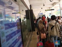 Ribuan Pemudik Padati Bandara Halim Perdana Kusuma