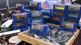 Aneka mobil-mobilan yang dijual di pasar loak IJ Hallen, Amsterdam, Belanda.