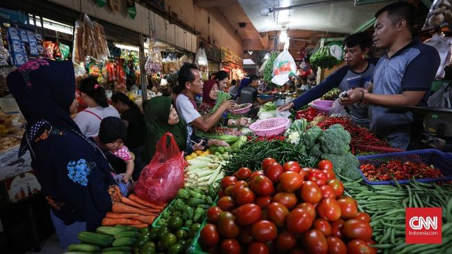 Keluh Pedagang Pasar  di Tengah Harga Pangan Stabil