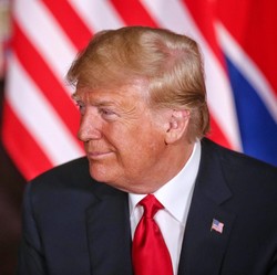 Trump 'Palak' Raksasa Teknologi Rp 900 Triliun Buat Bangun Ini
