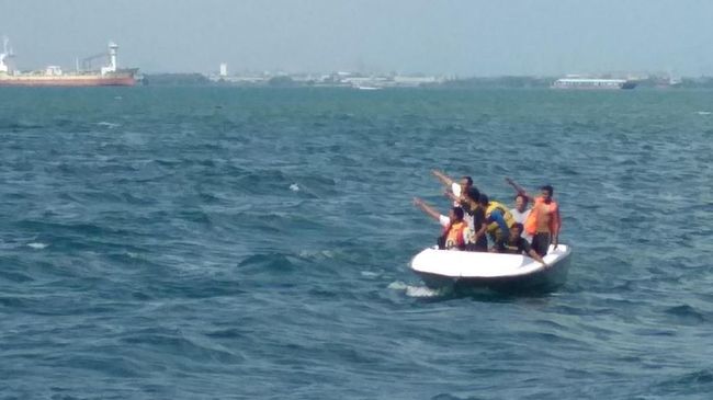 Kemenhub Cari Dokumen KM Arista yang Karam di Makassar