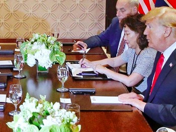 Deal! Trump dan Kim Jong Un Janjian Selepas Valentine