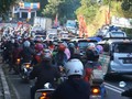 VIDEO: Jalur Nagreg Dipadati Kendaraan Roda Dua