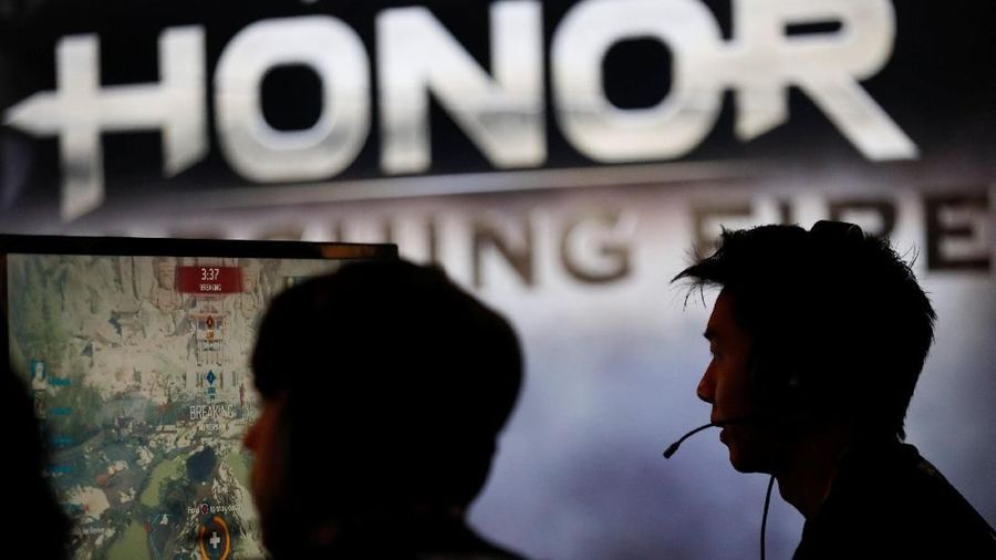 15 Orang Ini Raup Miliaran Rupiah karena Main Video Game