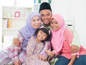 Doa Kedua Orang Tua: Bacaan dan Keutamaan yang Terkandung