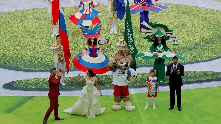 Kedua menteri mengaku mengikuti pertandingan Piala Dunia 2018.