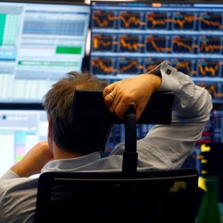 Peringatan Apple Seret Bursa Eropa ke Zona Merah