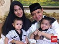 Warna Baru dalam Lebaran Dude Harlino dan Alyssa Soebandono