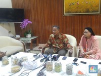 Lebaran di Rumah Darmin, Para Tamu Disuguhi Menu Tradisional
