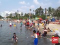 Libur Lebaran, Ancol Siagakan 266 Petugas Keamanan di Pantai
