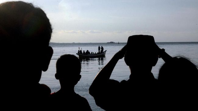 Kapal Karam di Sungai Kapuas, Belasan Penumpang Hilang